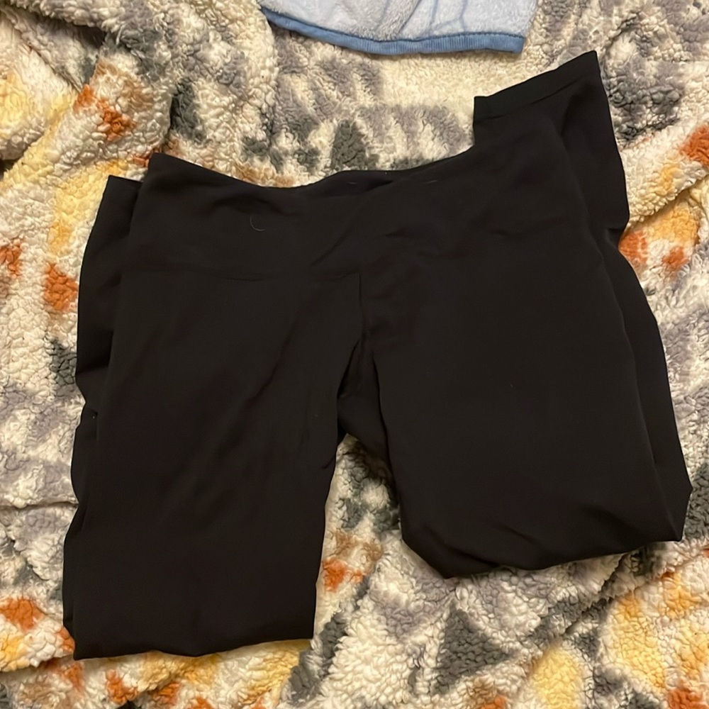 Black leggings!